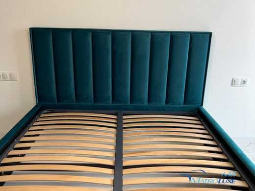 Двоспальне ліжко L012